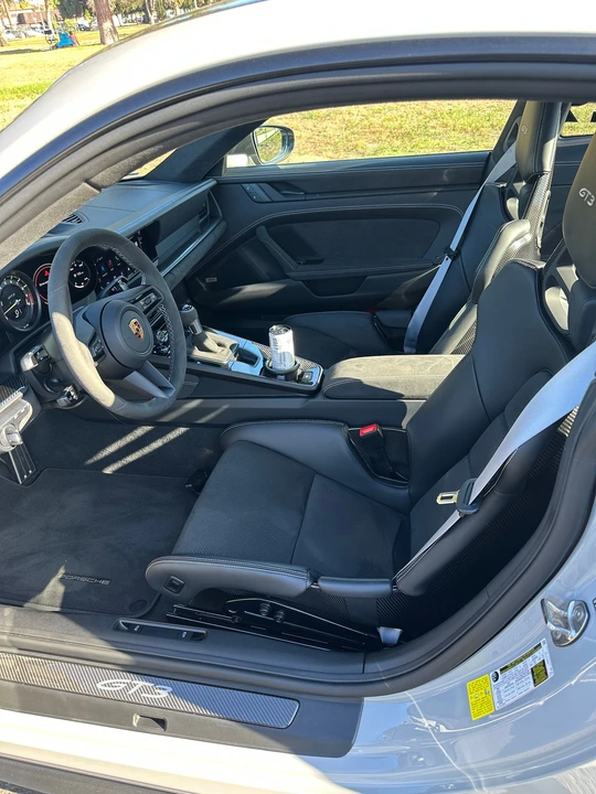 2022 Porsche 992 GT3 - Image 9 of 12