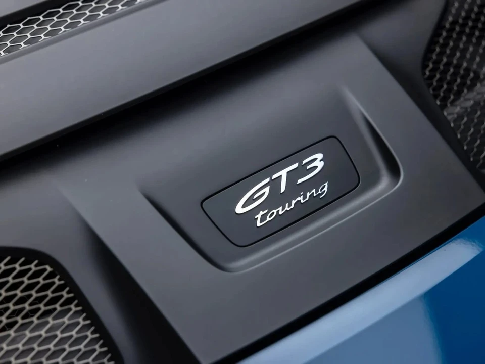 2022 Porsche 992 GT3 - Image 27 of 31