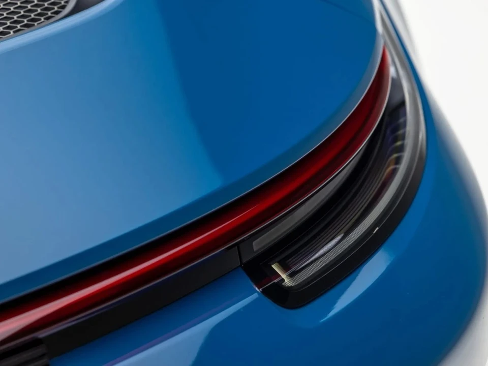 2022 Porsche 992 GT3 - Image 23 of 31