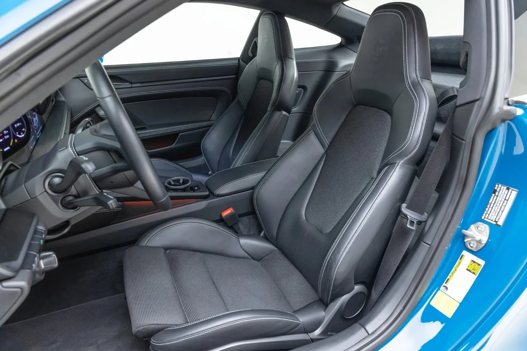 2022 Porsche 992 GT3 - Image 27 of 31