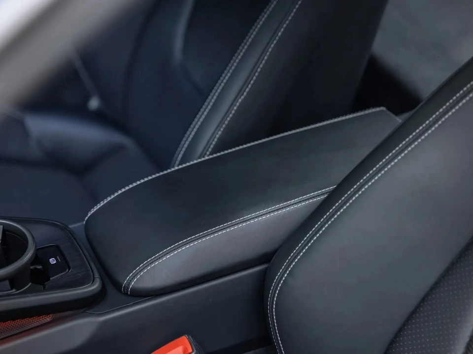 2022 Porsche 992 GT3 - Image 19 of 31