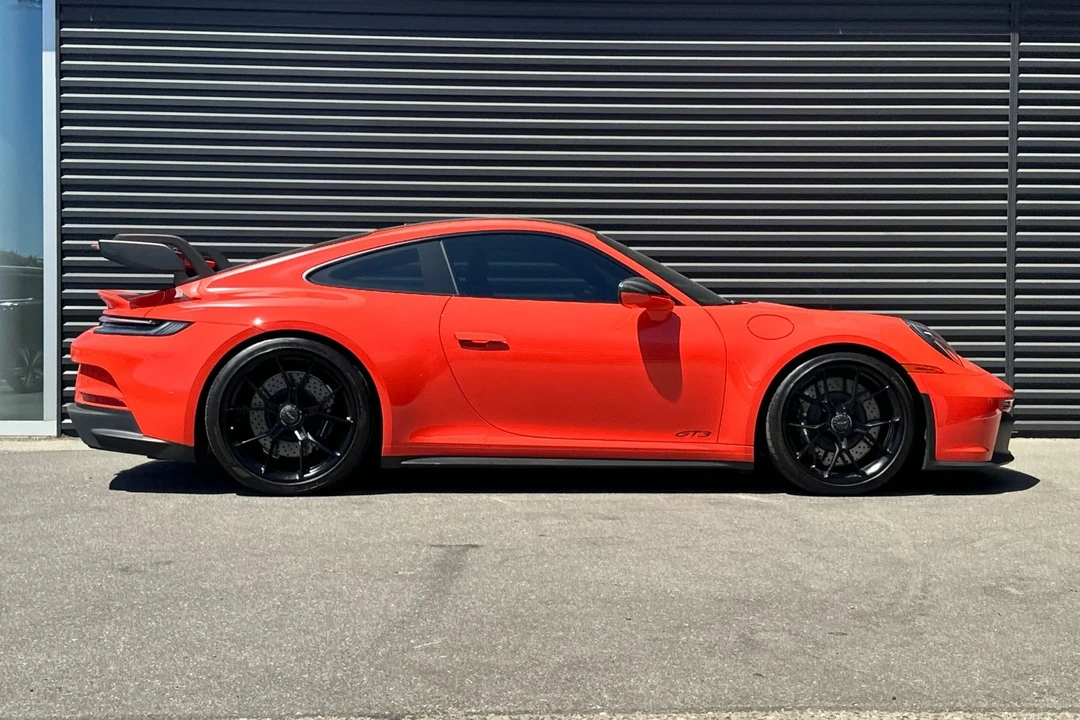 2022 Porsche 992 GT3 - Image 9 of 21