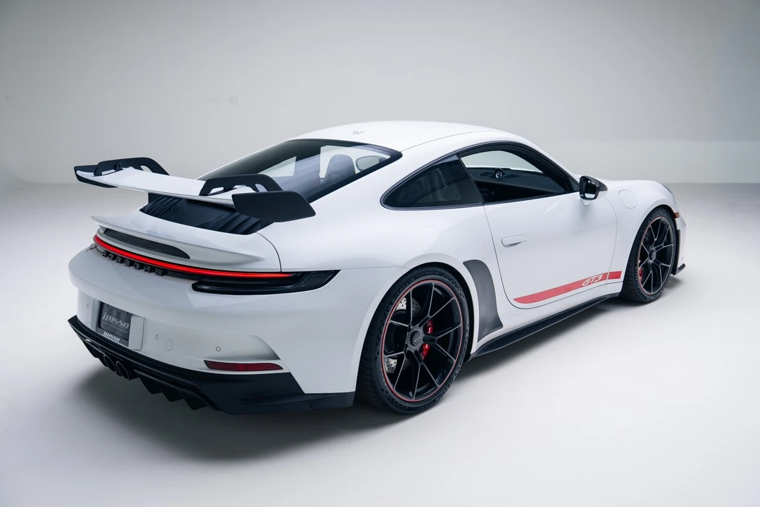 2022 Porsche 992 GT3 - Image 5 of 21
