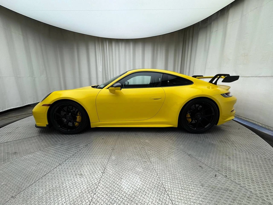 2022 Porsche 992 GT3 - Image 2 of 5