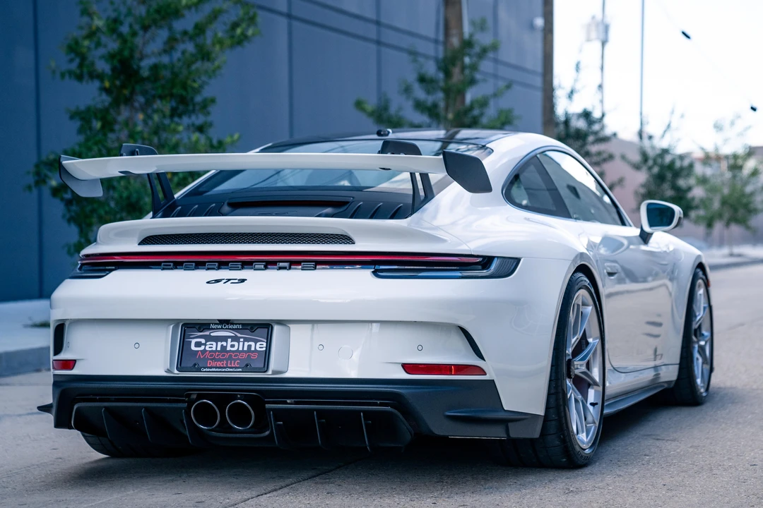 2022 Porsche 992 GT3 - Image 16 of 31