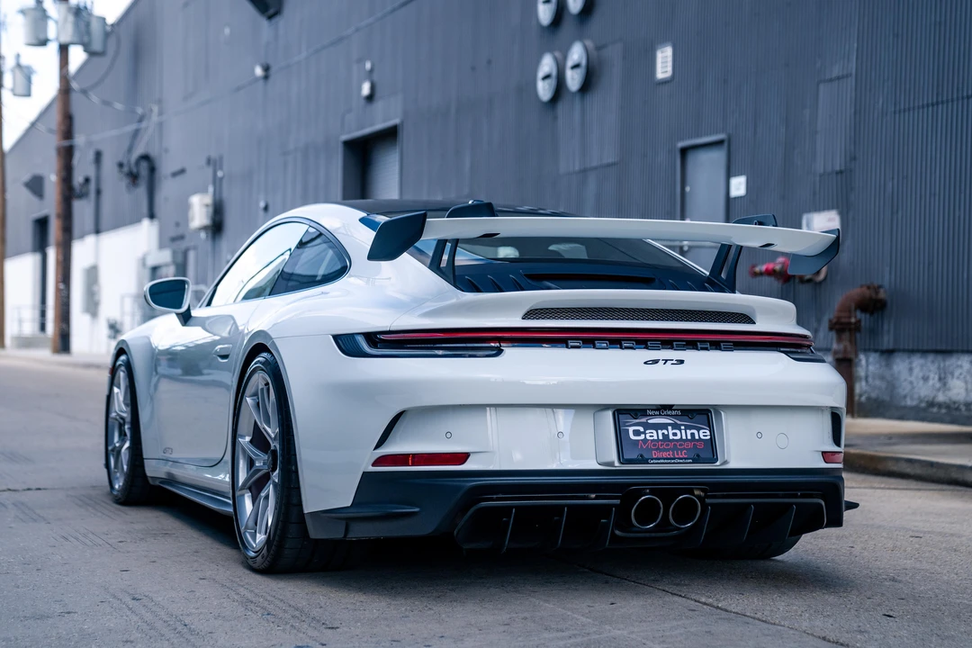 2022 Porsche 992 GT3 - Image 12 of 31
