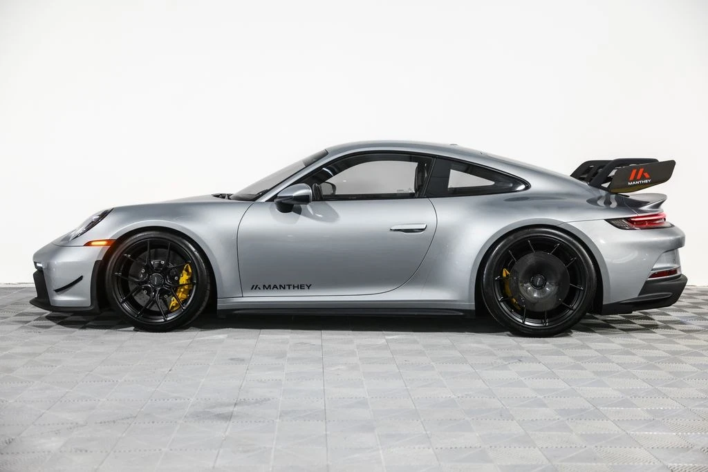 2022 Porsche 992 GT3 - Image 16 of 31