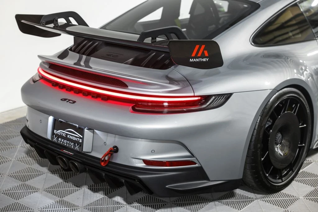 2022 Porsche 992 GT3 - Image 11 of 31