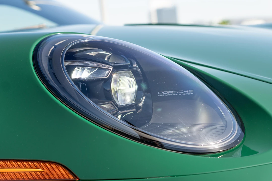 2022 Porsche 992 GT3 - Image 18 of 31