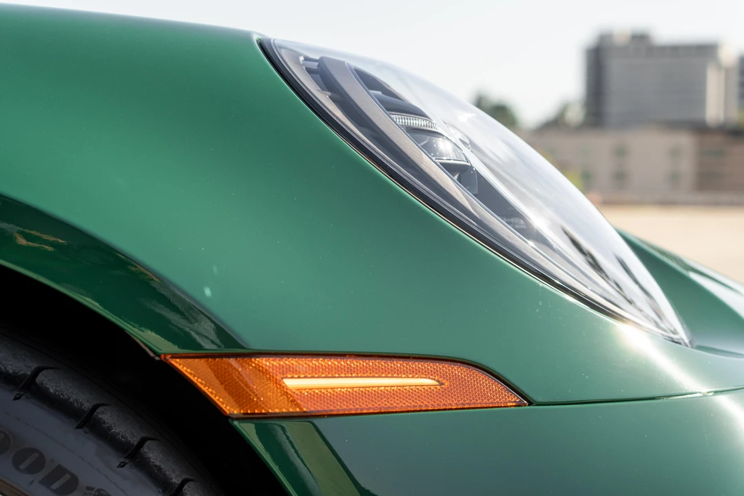 2022 Porsche 992 GT3 - Image 17 of 31