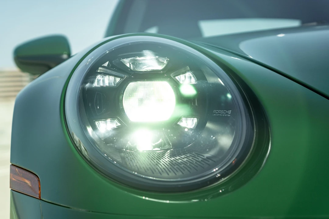 2022 Porsche 992 GT3 - Image 19 of 31