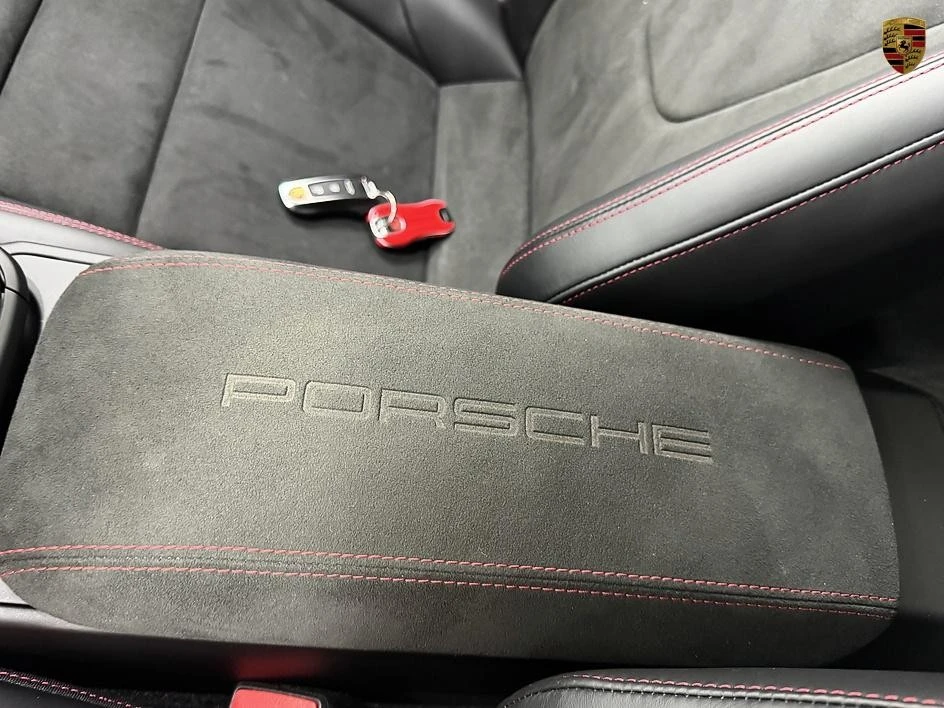 2022 Porsche 992 GT3 - Image 20 of 31
