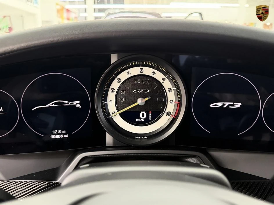 2022 Porsche 992 GT3 - Image 24 of 31