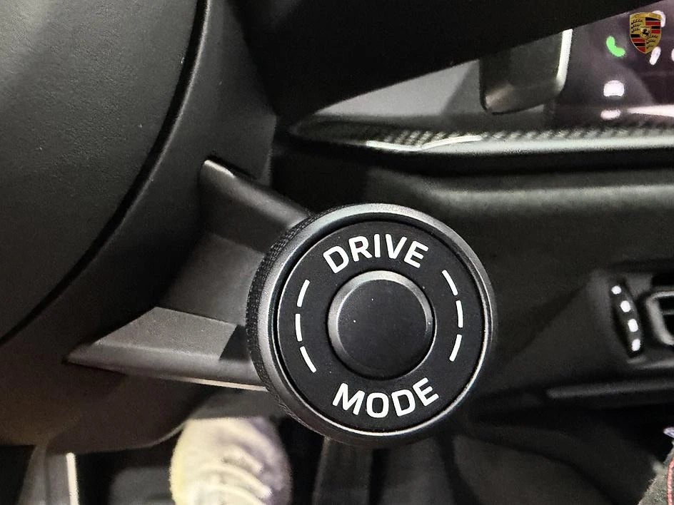 2022 Porsche 992 GT3 - Image 19 of 31