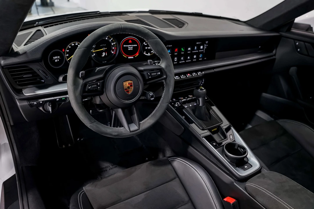 2022 Porsche 992 GT3 - Image 9 of 12
