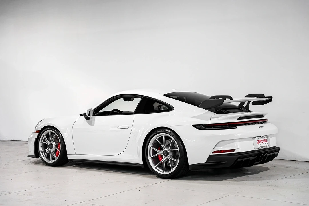 2022 Porsche 992 GT3 - Image 8 of 12