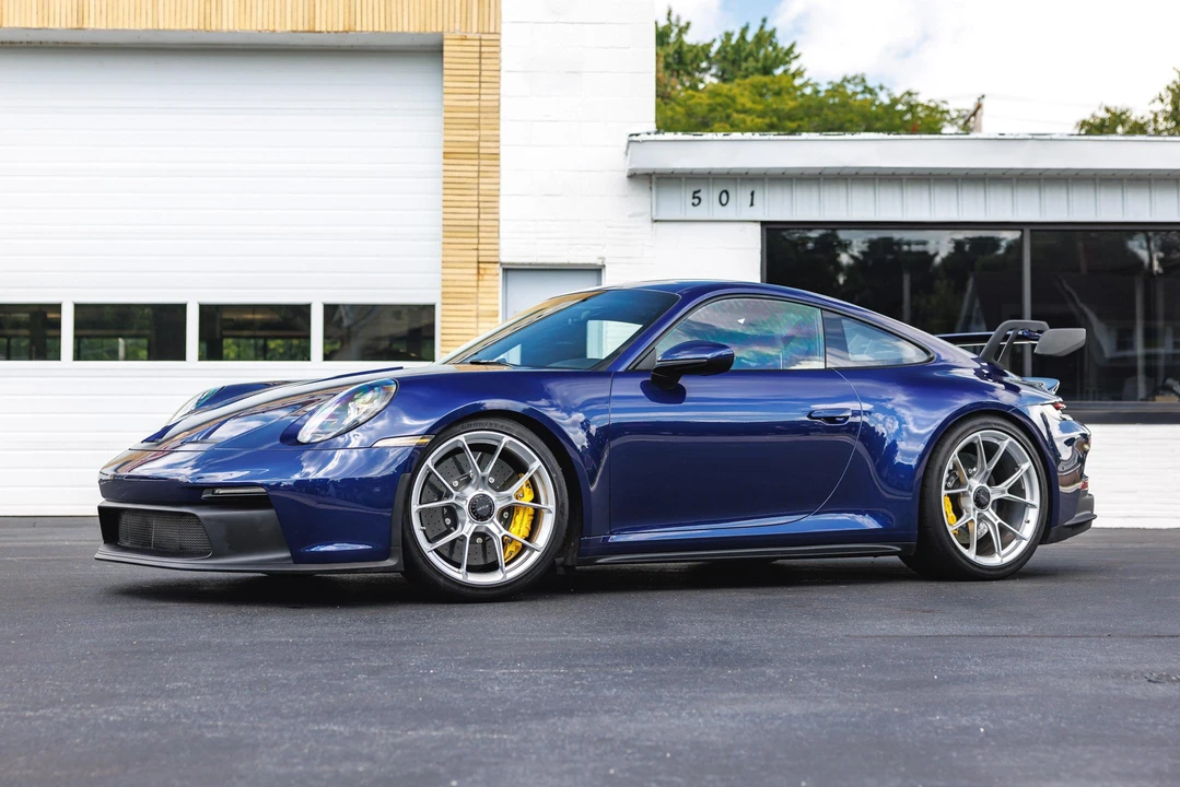 2022 Porsche 992 GT3 - Image 21 of 31