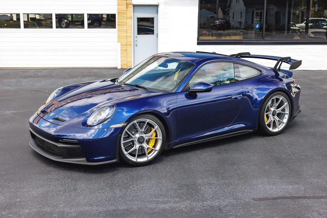 2022 Porsche 992 GT3 - Image 19 of 31
