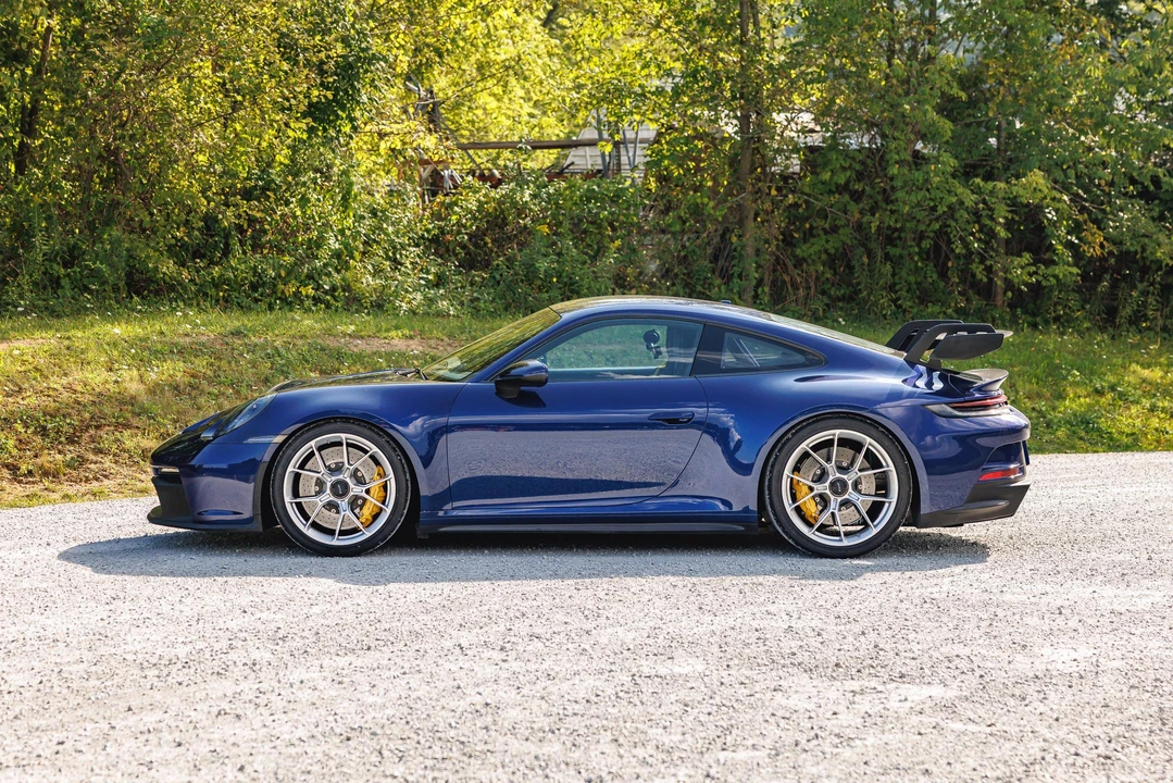 2022 Porsche 992 GT3 - Image 9 of 31