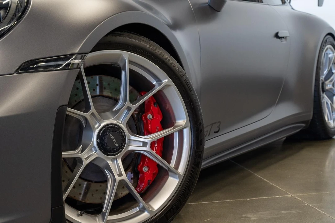 2022 Porsche 992 GT3 - Image 16 of 21