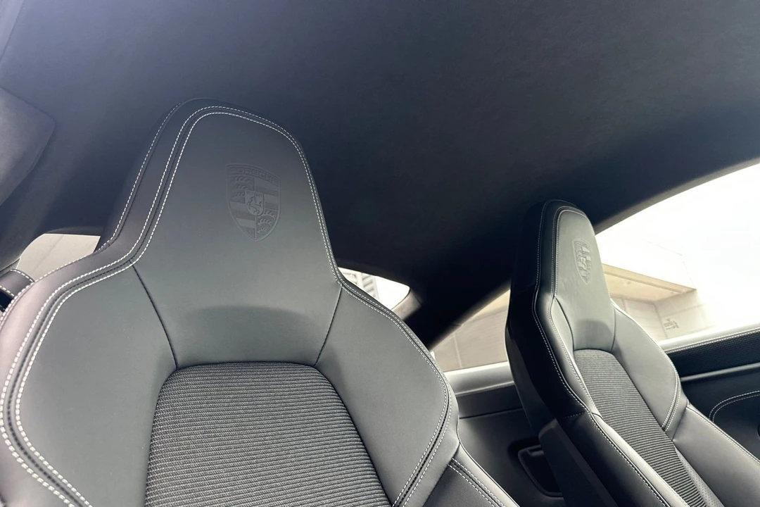 2022 Porsche 992 GT3 - Image 18 of 21