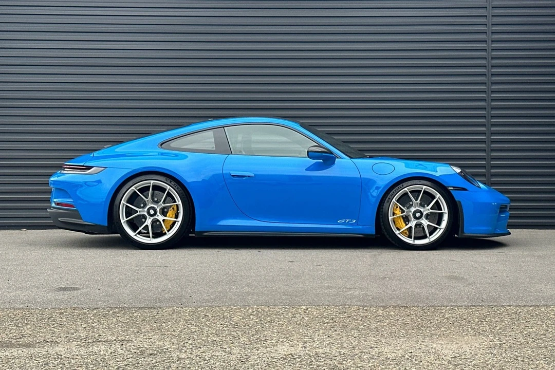 2022 Porsche 992 GT3 - Image 9 of 21