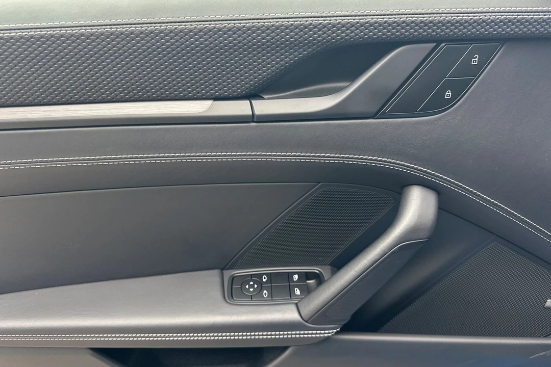 2022 Porsche 992 GT3 - Image 12 of 21