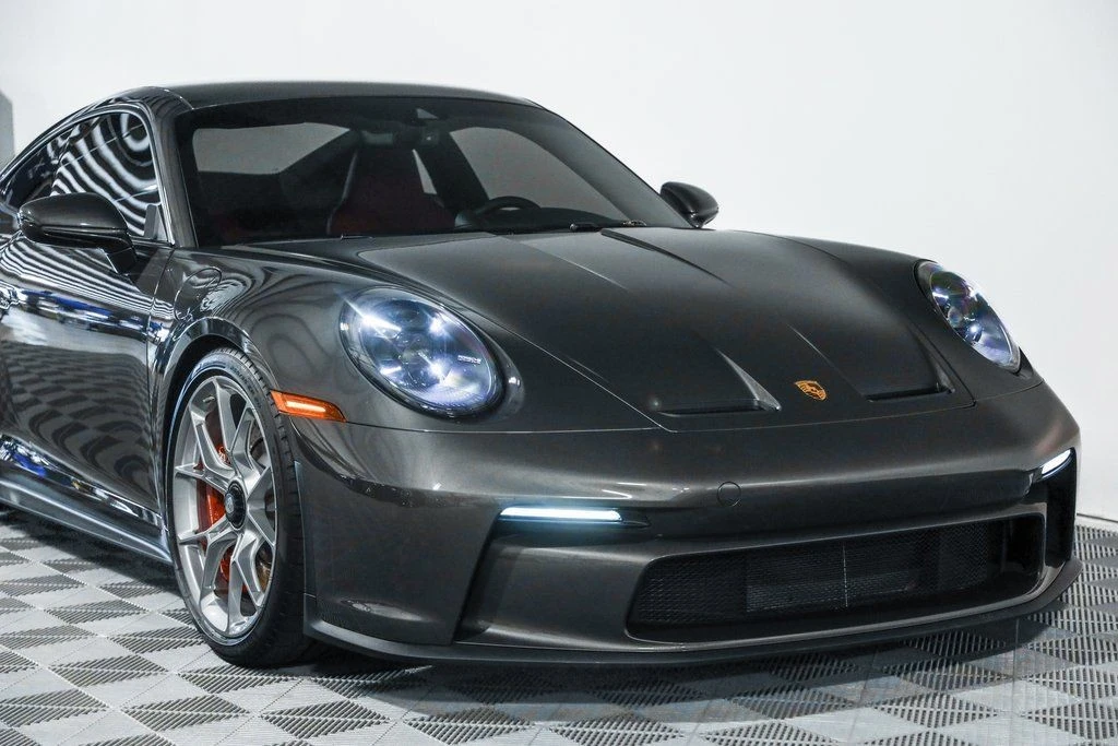 2022 Porsche 992 GT3 - Image 19 of 21
