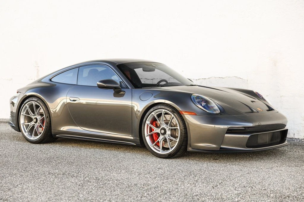 2022 Porsche 992 GT3 - Image 11 of 21