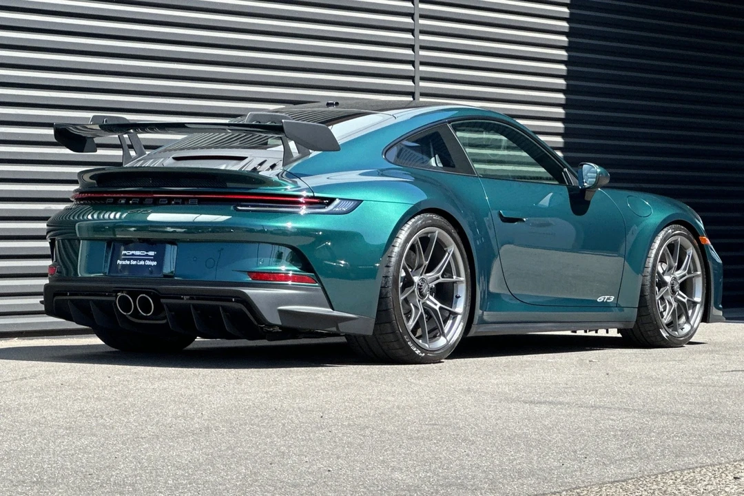 2022 Porsche 992 GT3 - Image 8 of 21