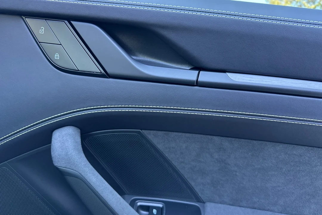 2022 Porsche 992 GT3 - Image 19 of 21