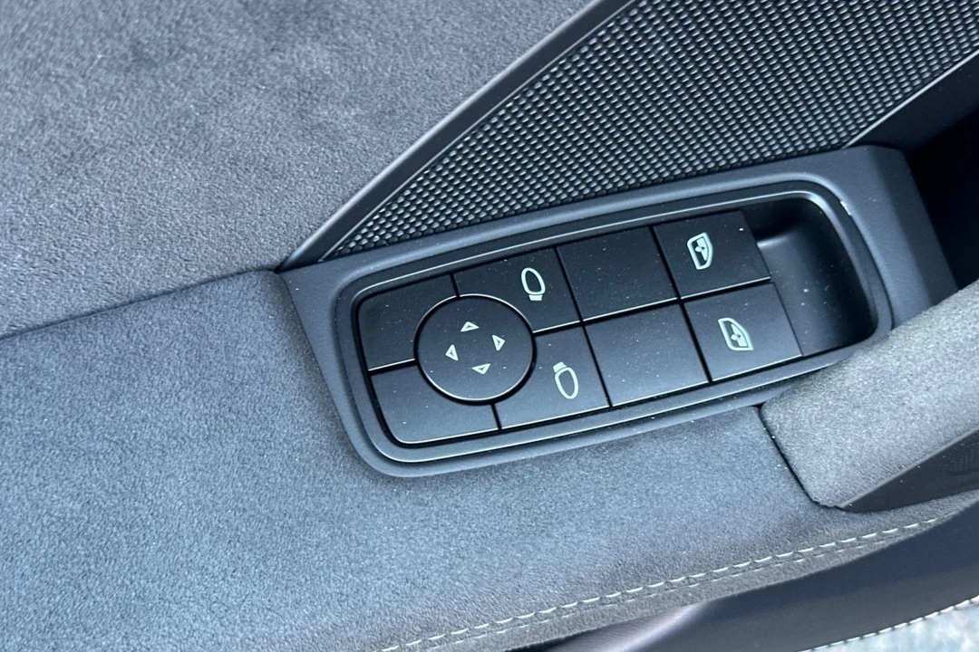 2022 Porsche 992 GT3 - Image 13 of 21