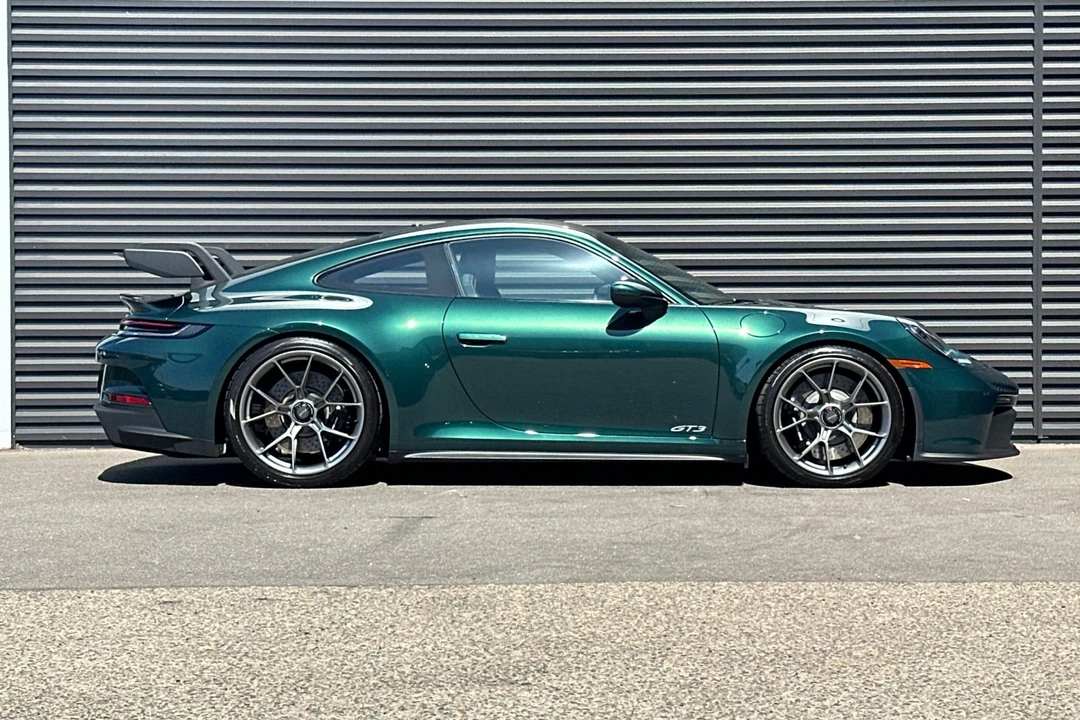 2022 Porsche 992 GT3 - Image 9 of 21