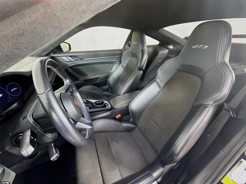 2022 Porsche 992 GT3 - Image 8 of 21