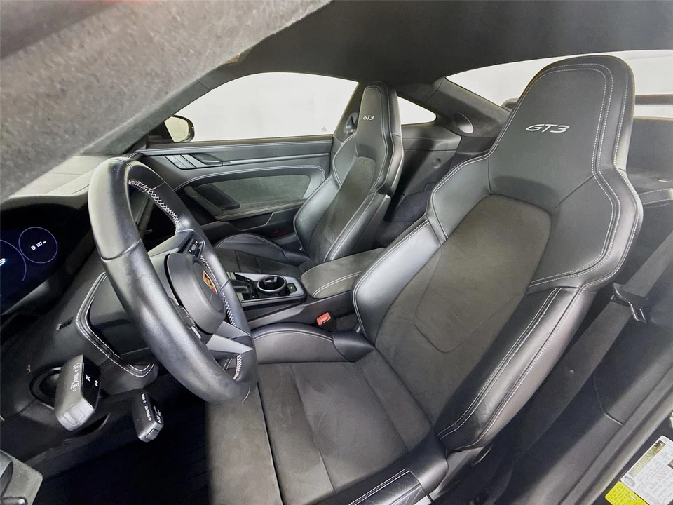2022 Porsche 992 GT3 - Image 12 of 21