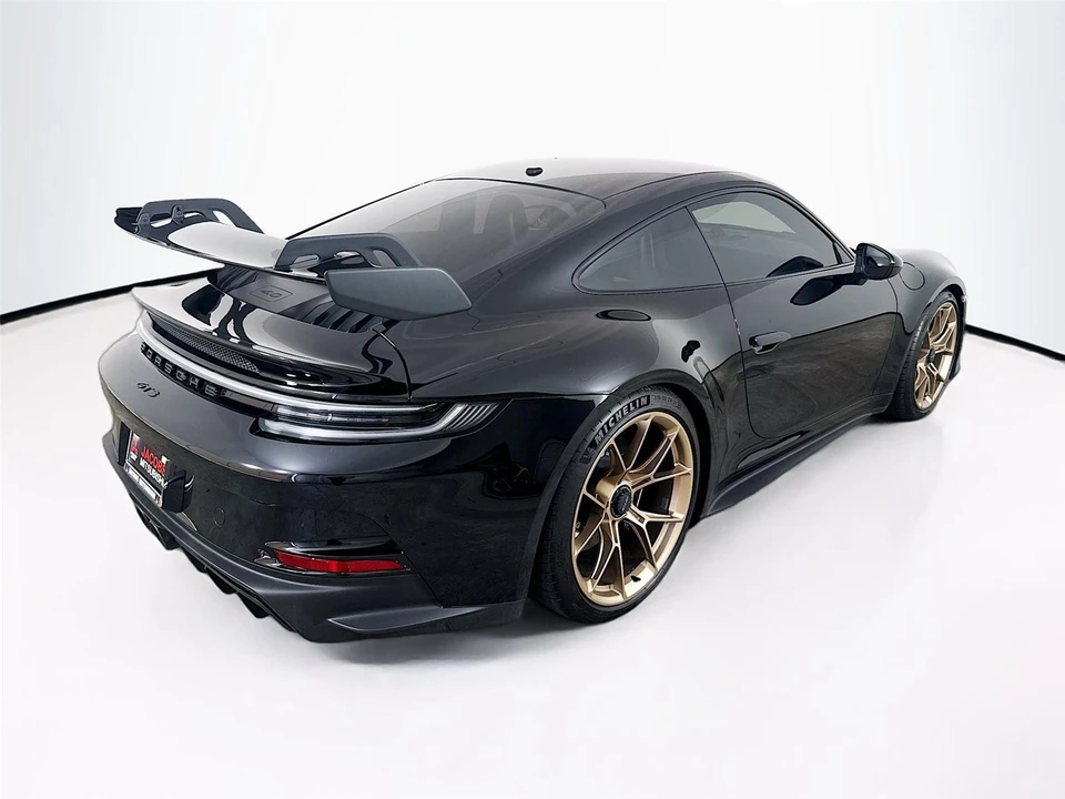 2022 Porsche 992 GT3 - Image 18 of 21