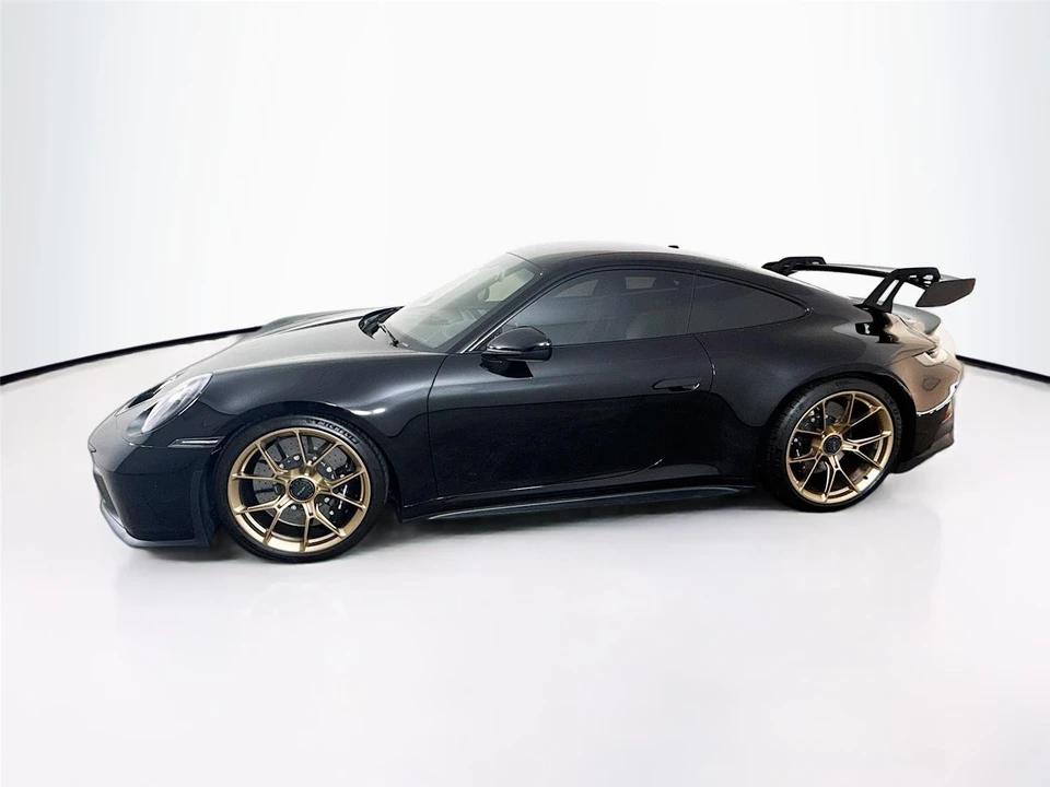 2022 Porsche 992 GT3 - Image 5 of 21