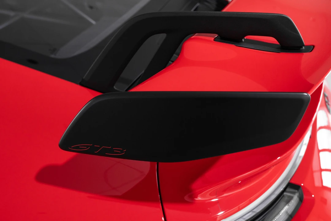 2022 Porsche 992 GT3 - Image 29 of 31