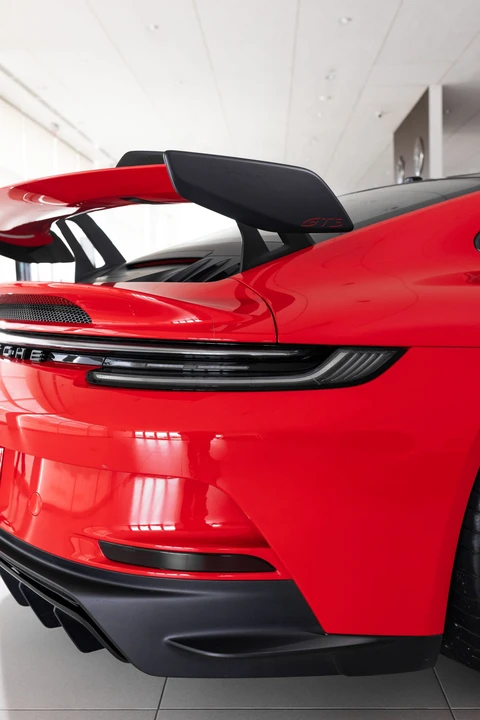 2022 Porsche 992 GT3 - Image 24 of 31