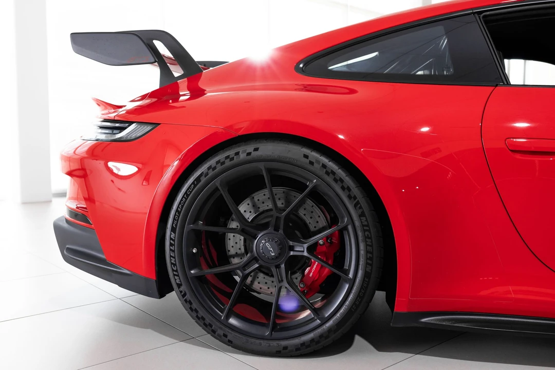 2022 Porsche 992 GT3 - Image 22 of 31