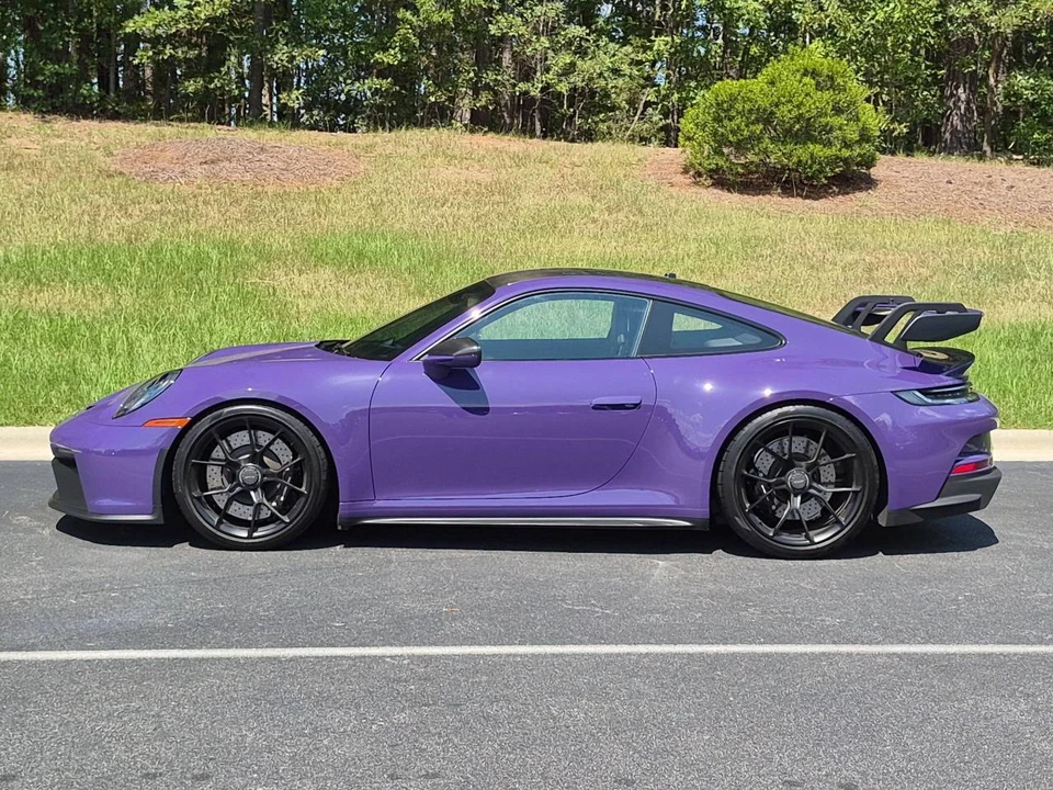 2022 Porsche 992 GT3 - Image 2 of 5