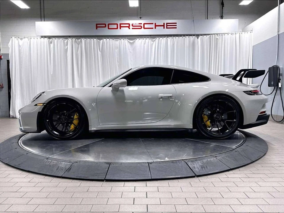 2022 Porsche 992 GT3 - Image 2 of 5