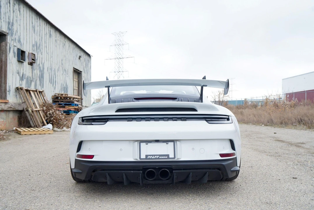 2022 Porsche 992 GT3 - Image 15 of 31