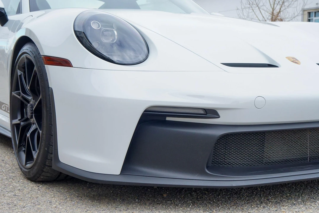 2022 Porsche 992 GT3 - Image 24 of 31