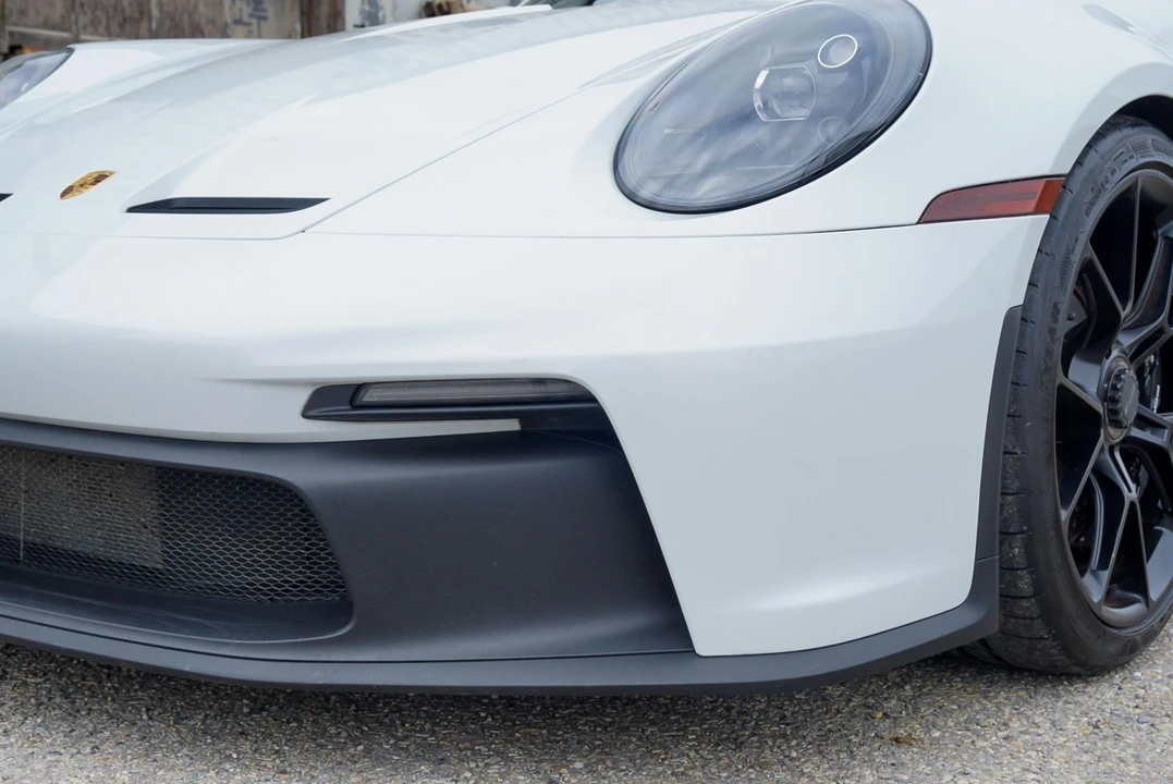 2022 Porsche 992 GT3 - Image 28 of 31