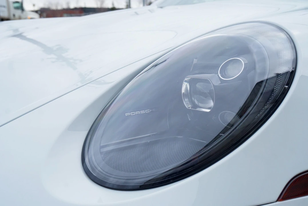 2022 Porsche 992 GT3 - Image 29 of 31