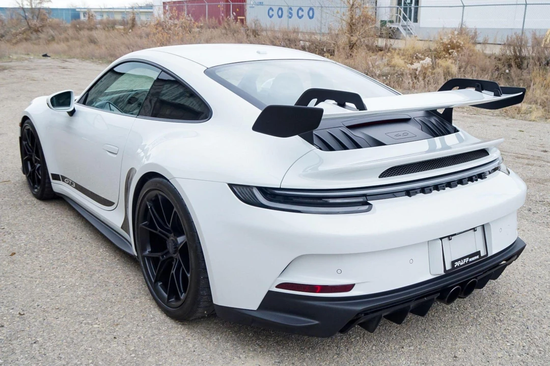 2022 Porsche 992 GT3 - Image 4 of 31