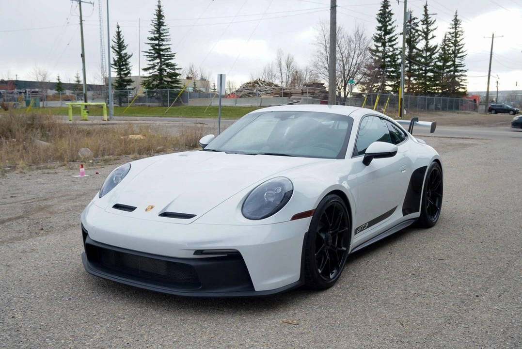 2022 Porsche 992 GT3 - Image 9 of 31