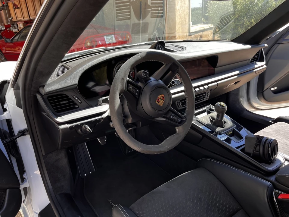 2022 Porsche 992 GT3 - Image 10 of 12