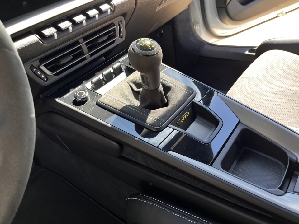 2022 Porsche 992 GT3 - Image 11 of 12